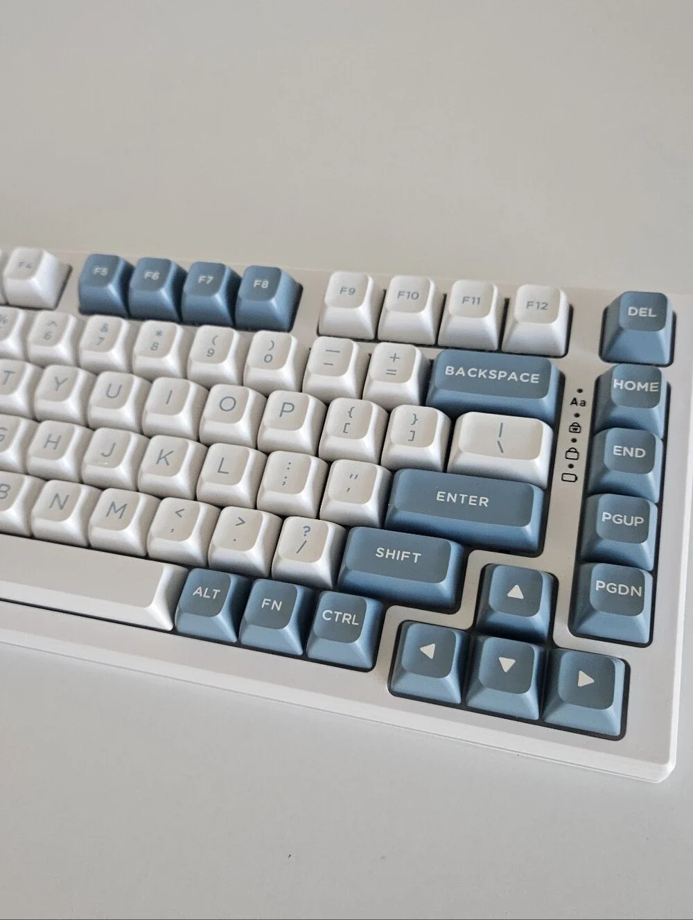Epomaker EP75 75% Hot-Swappable Mechanical Keyboard White Gaming Computer RPG